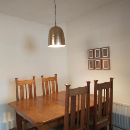 Spacious 2-Bed Apartment In Ruthin Exteriör bild