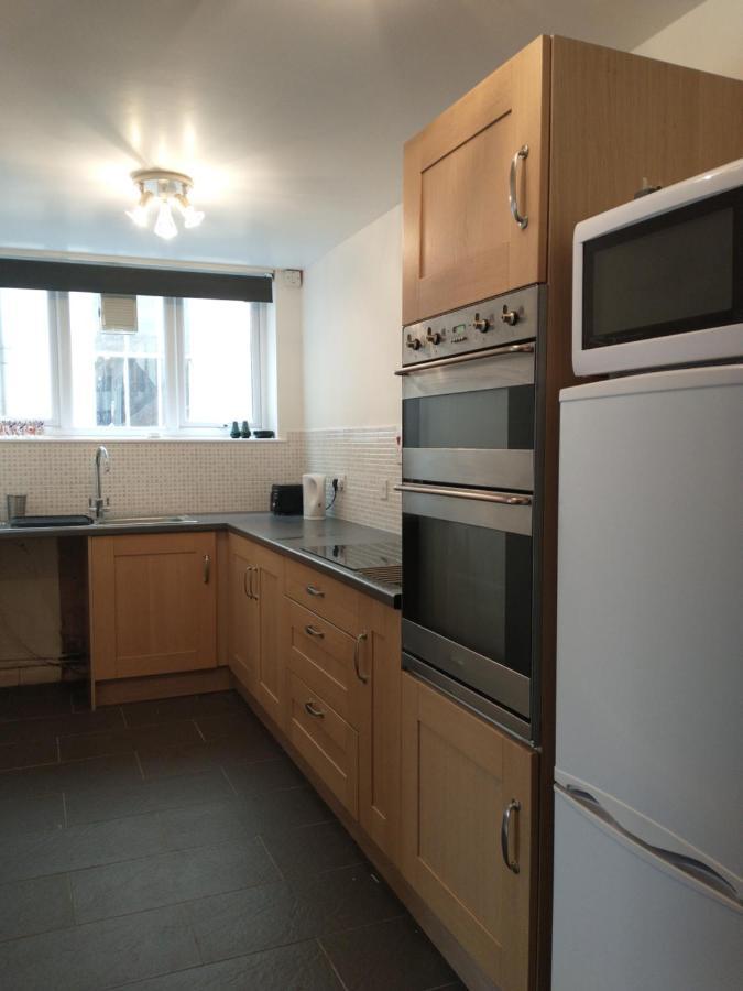 Spacious 2-Bed Apartment In Ruthin Exteriör bild